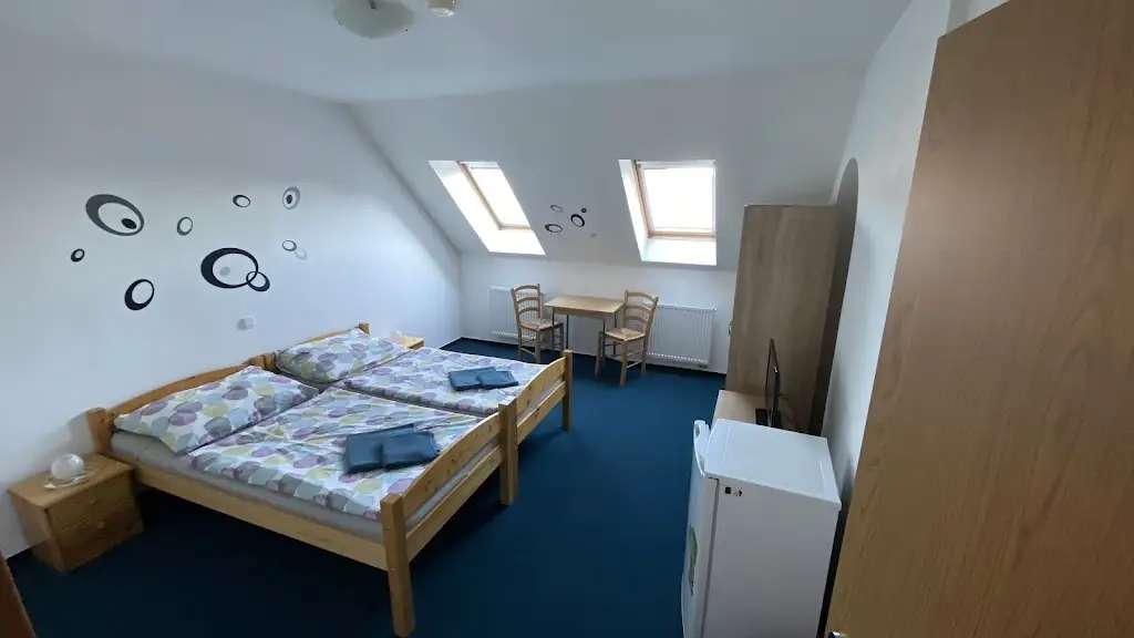 Ren Bon_Penzion Za Mostem_Zadní Mostek_review