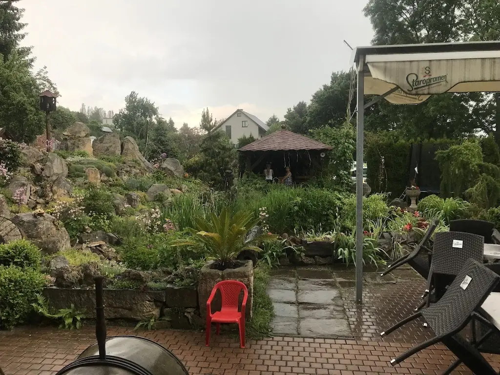 Lukáš Němec_Jindra‘s_Železnice_review