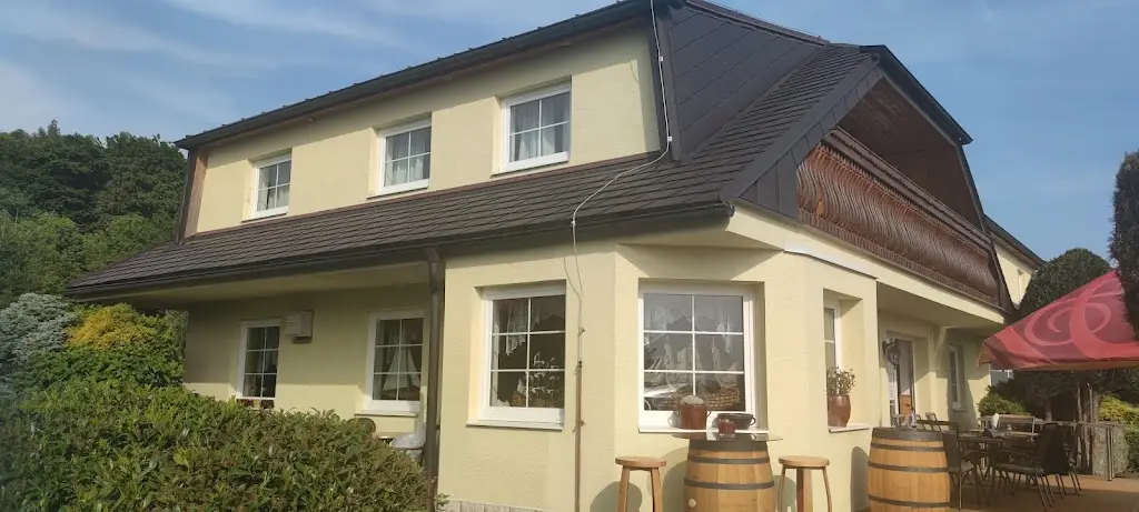 Nikola Vavrincova_Penzion Dřevěnice_Železnice_review