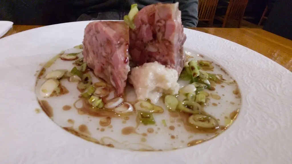 Restaurace Lebeda_Špindlerův Mlýn_slider_image_2