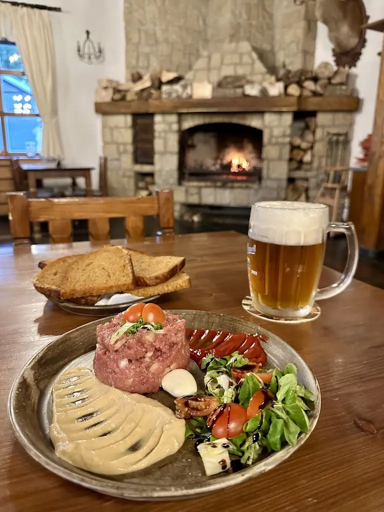 Restaurace U Medvěda_Špindlerův Mlýn_slider_image_3