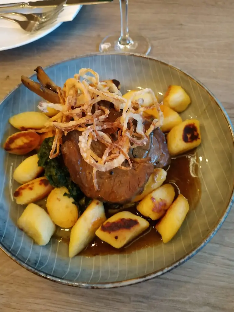 Taras V._Pinia restaurace Špindlerův Mlýn_Špindlerův Mlýn_review