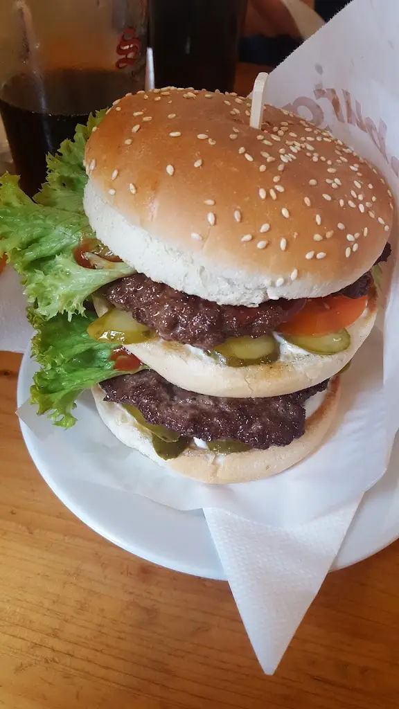 Yalln_APRÉS SKI IGLOO BAR & RESTAURANT_Špindlerův Mlýn_review