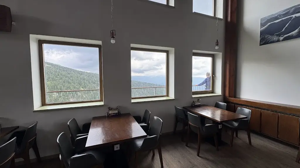 Martin Kořínek_Restaurace a Bufet - Labská Bouda_Špindlerův Mlýn_review