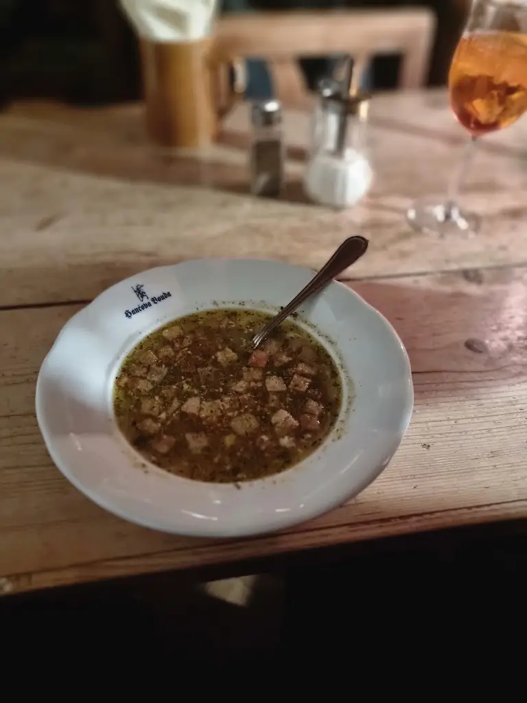 Petra Vavra_Restaurace Hančova Bouda_Benecko_review