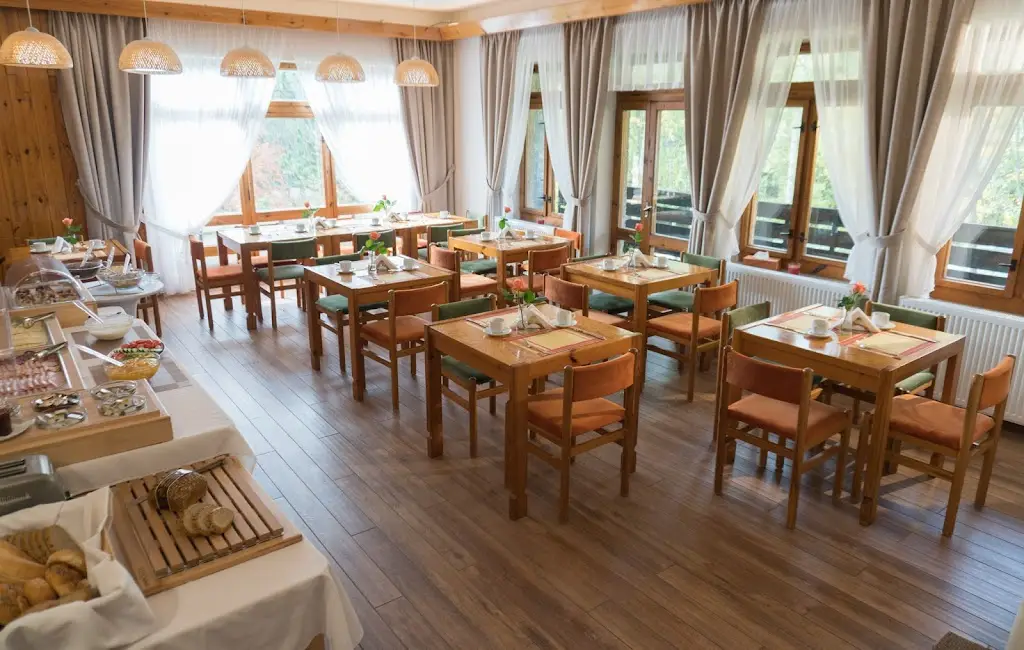 Restaurace TOP Benecko restaurant in Benecko