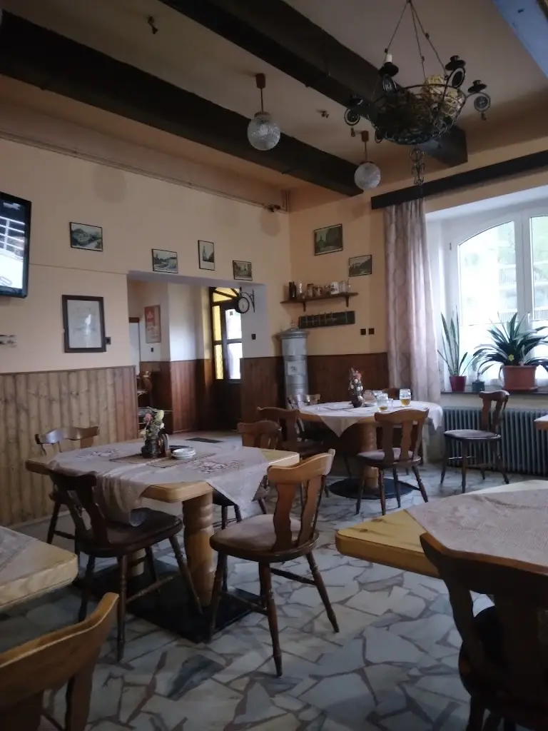 Jarda MoniN2_Pivnice Radnice Cvikov_Cvikov_review