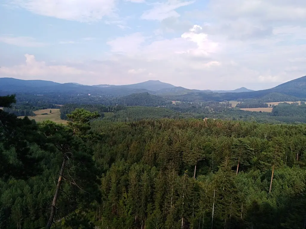 Stone Hollow Motel_Cvikov_slider_image_3