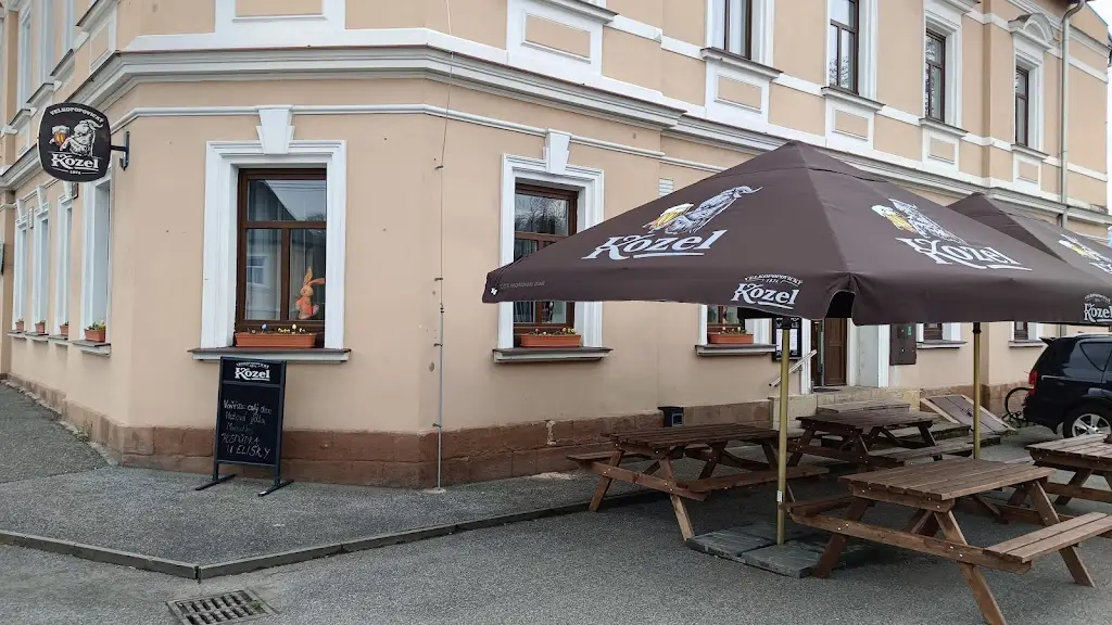 Hospoda Obecní úřad ristorante a Cvikov