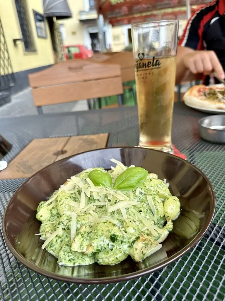 PetMak_y_Restaurace Gloria_Chrastava_review