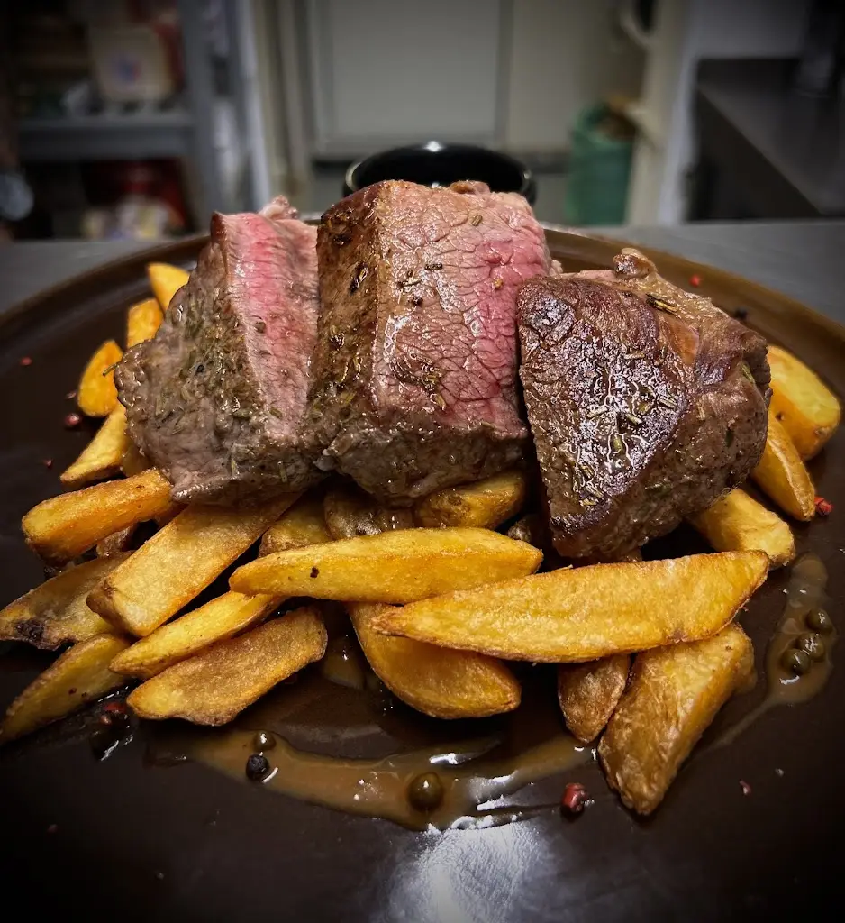 Restaurace Gloria_Chrastava_slider_image_2