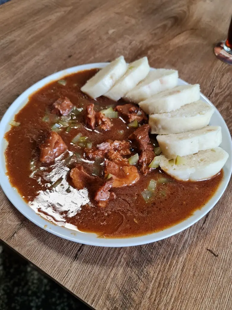 Petr Hany Hanuš ČR_Peronka_Chrastava_recensione