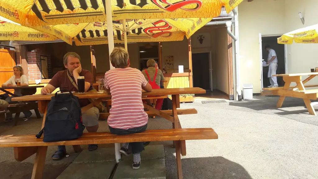 Restaurace U komína ristorante a Chrastava