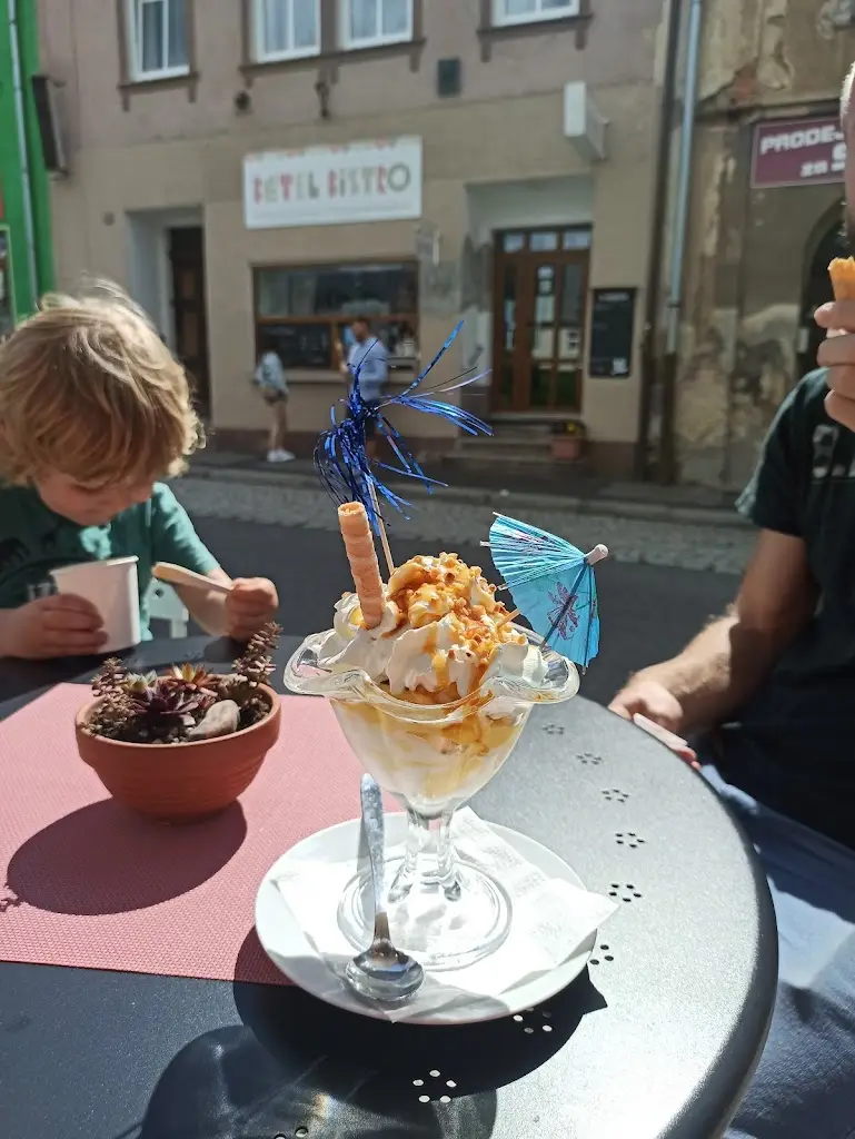 Bétel bistro s.r.o._Chrastava_slider_image_3