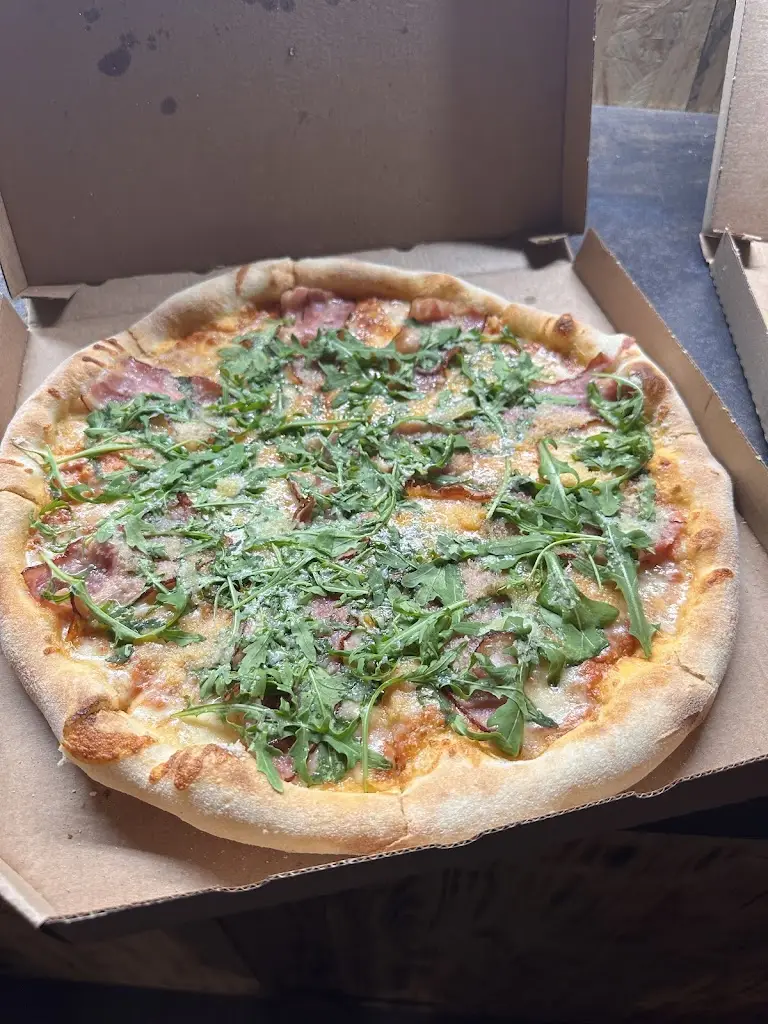 Ang3L_Niki’s Pizza_Chrastava_review