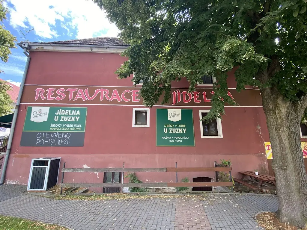 Bistro u Zuzky ristorante a Dubá