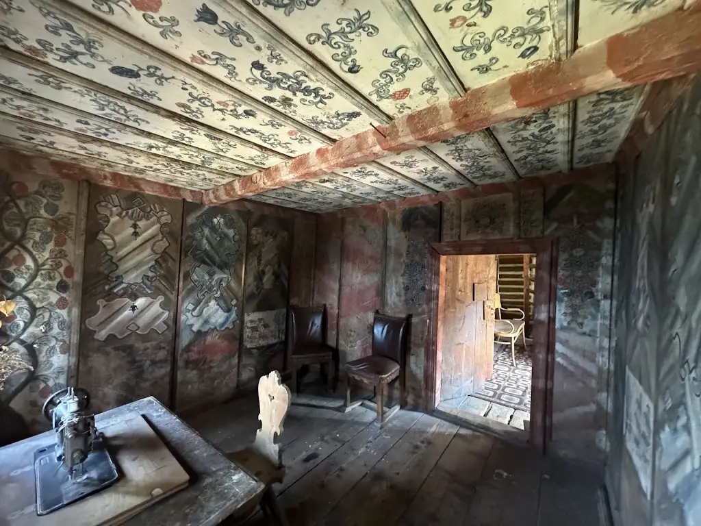 Andrew Hoffman_Dům se sedmi štíty_Vrchlabí_recensione