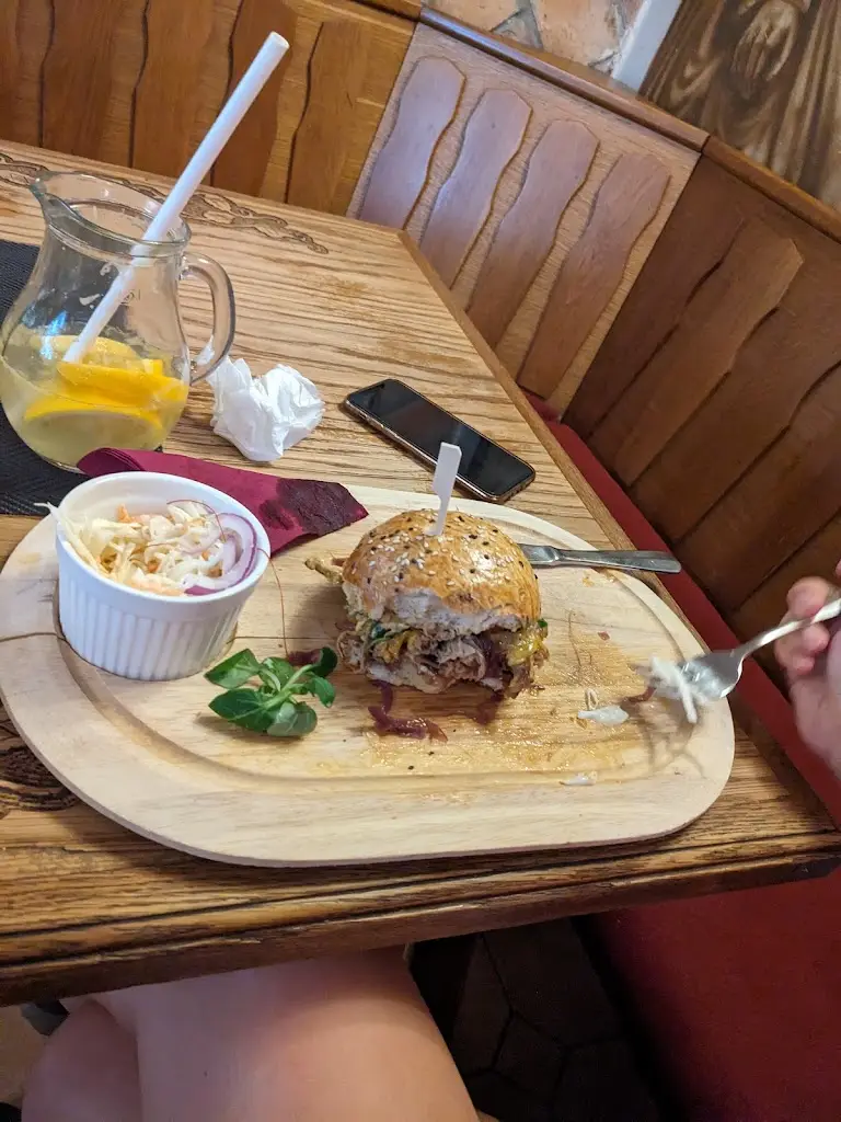 Maciej Charańczuk_Hotel Pivovarská bašta_Vrchlabí_review