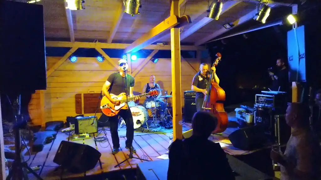 Pivnice Kufr_Vrchlabí_slider_image_2