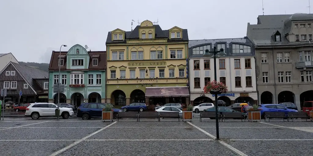 Parapa Restaurant & Café Bar_Vrchlabí_slider_image_2