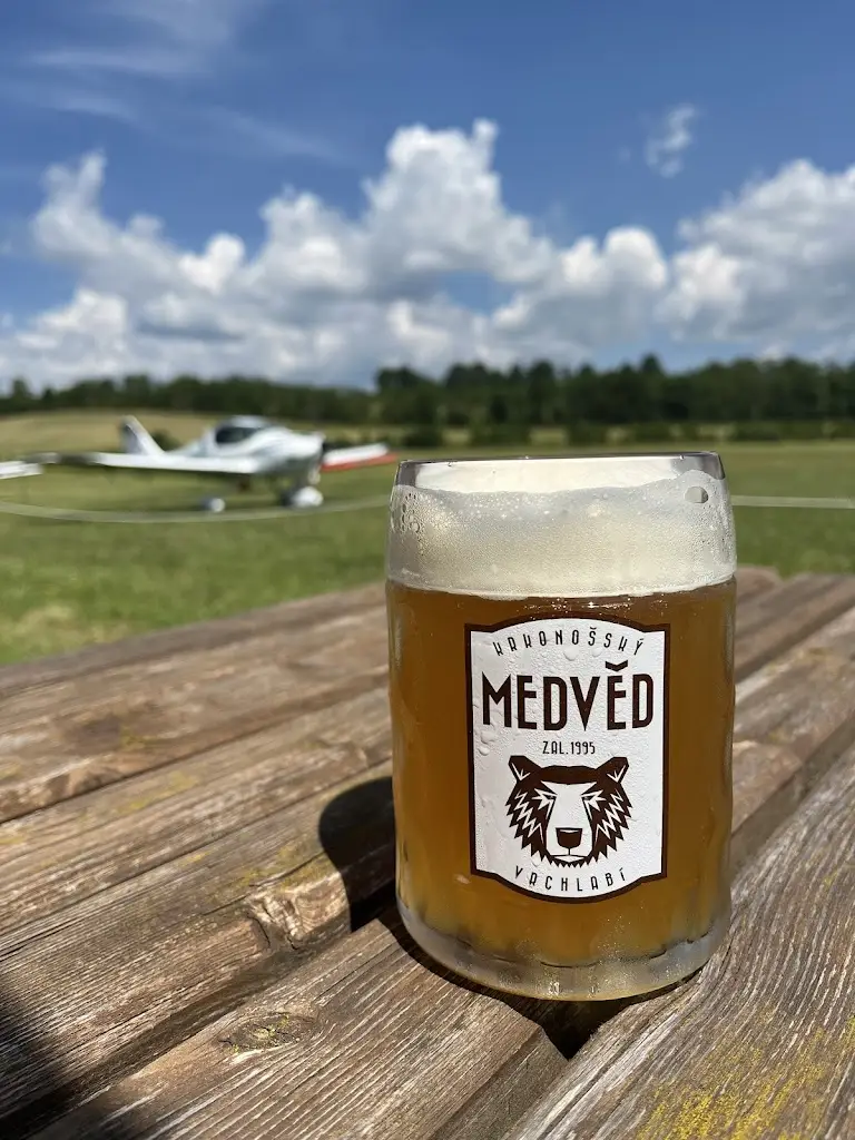 Aviator Café GREEN_Vrchlabí_slider_image_2