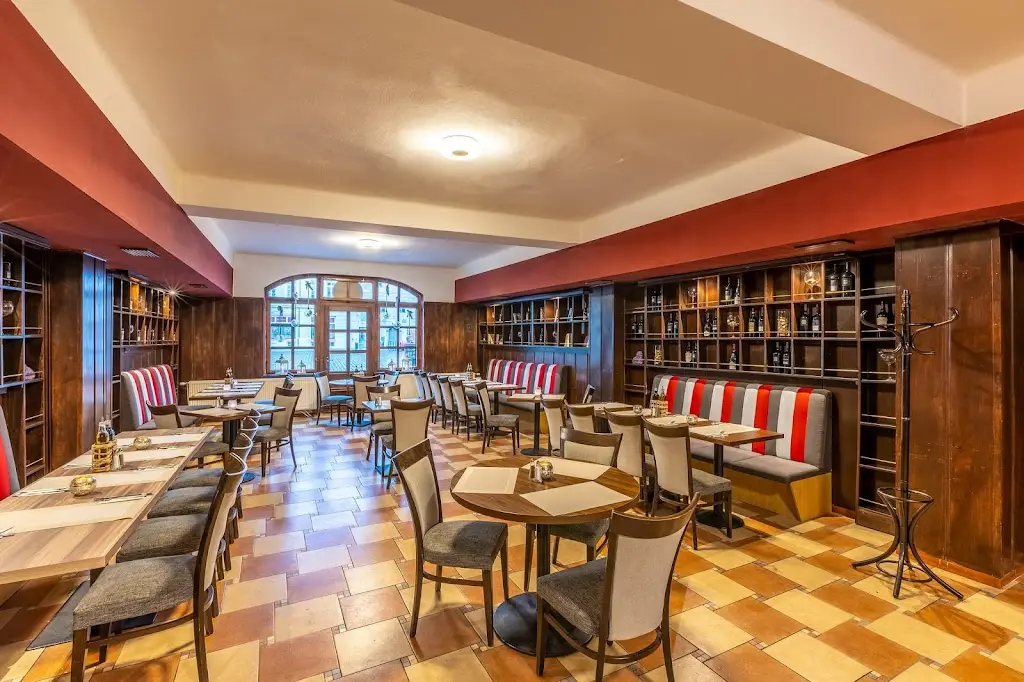 Restaurace Bílý Kůň ristorante a Frýdlant