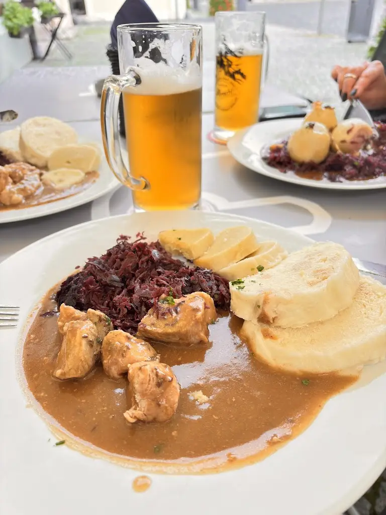 Restaurace Bílý Kůň_Frýdlant_slider_image_2