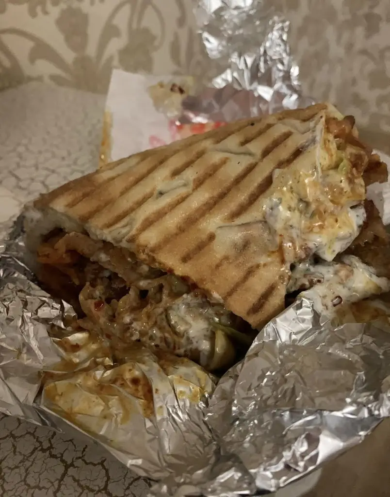 hugh kelly_Kebab Reina_Frýdlant_review