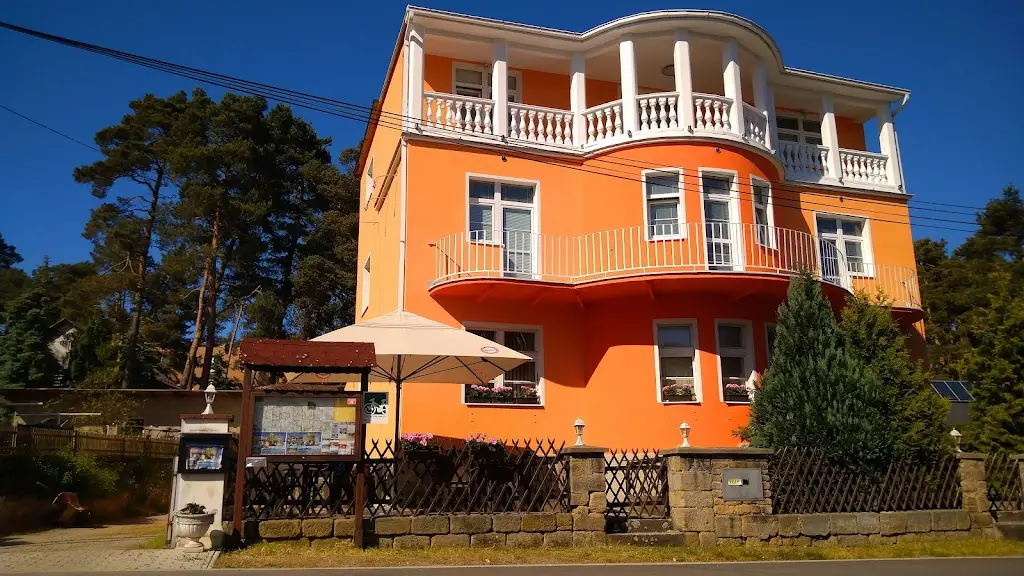 Pension Fami Retro Design - Macha Lake_Doksy_slider_image_1