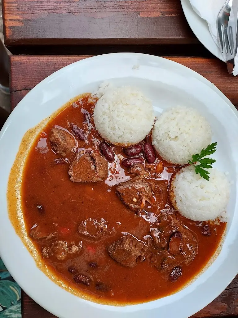 Isna Sapardina_Restaurant U Doušů_Doksy_review