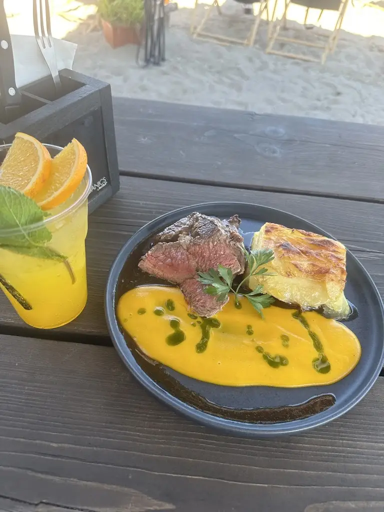 Sarah Mohamed_Molo 23_Doksy_review