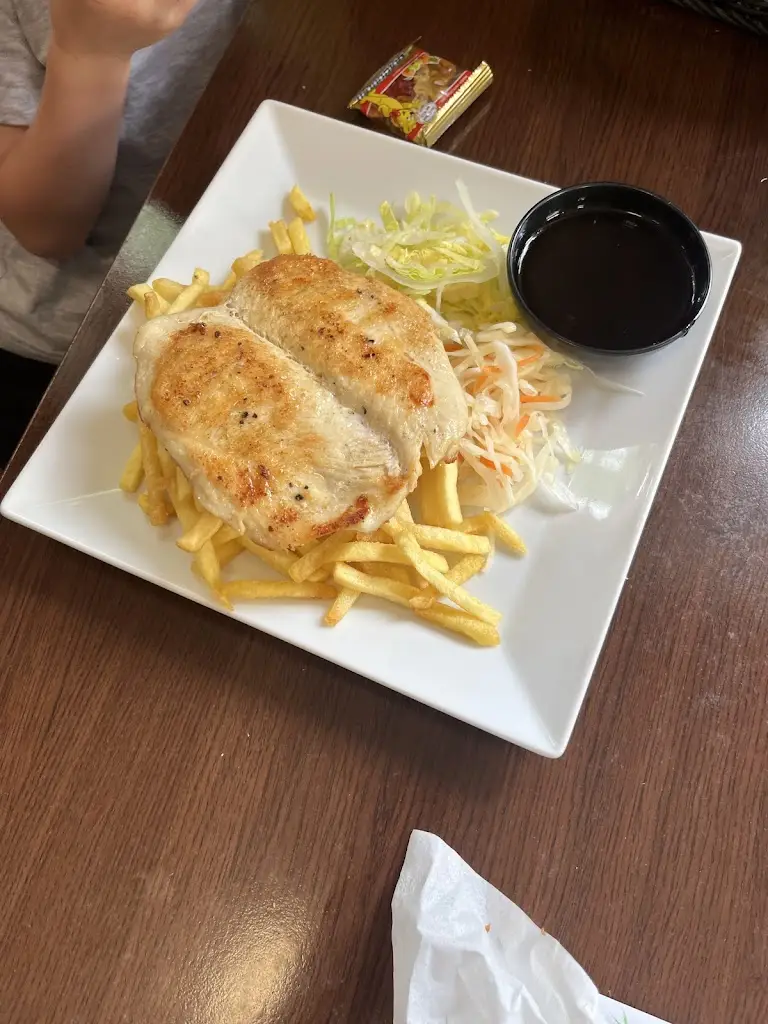 Petr Pešula_Huki Restaurant_Doksy_review