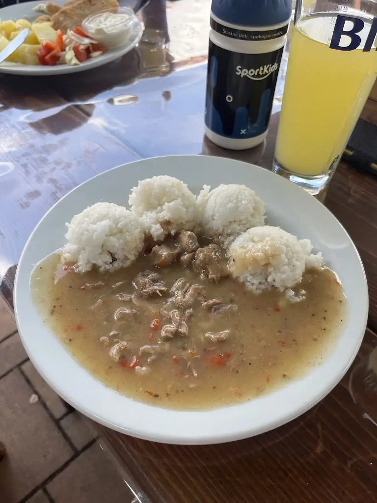 Restaurace 4 TUNA_Doksy_slider_image_3