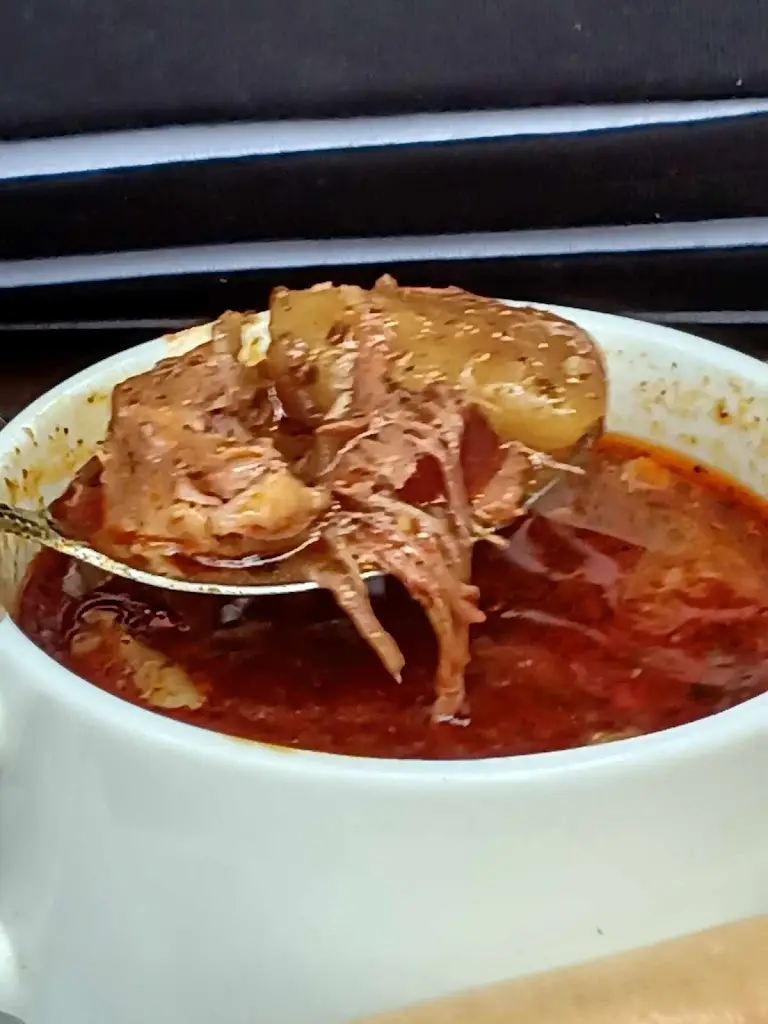 Věra Šmídová cz_Hospůdka Lesní Bouda_Doksy_review