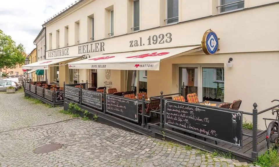 Restaurant and Hotel HELLER restaurant in Doksy