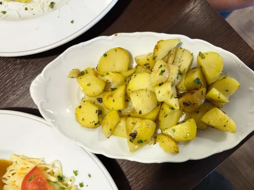 Zdeněk Zmrzlý_Restaurace Hotel Grand_Doksy_review