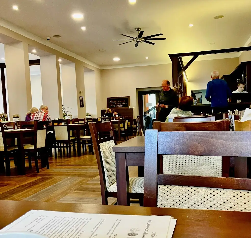 Restaurace Hotel Grand_Doksy_slider_image_3