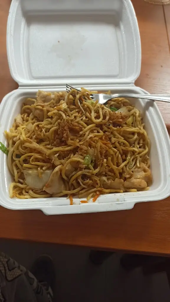 Ondrej K_Asijská restaurace Asian Wok_Hrdějovice_review