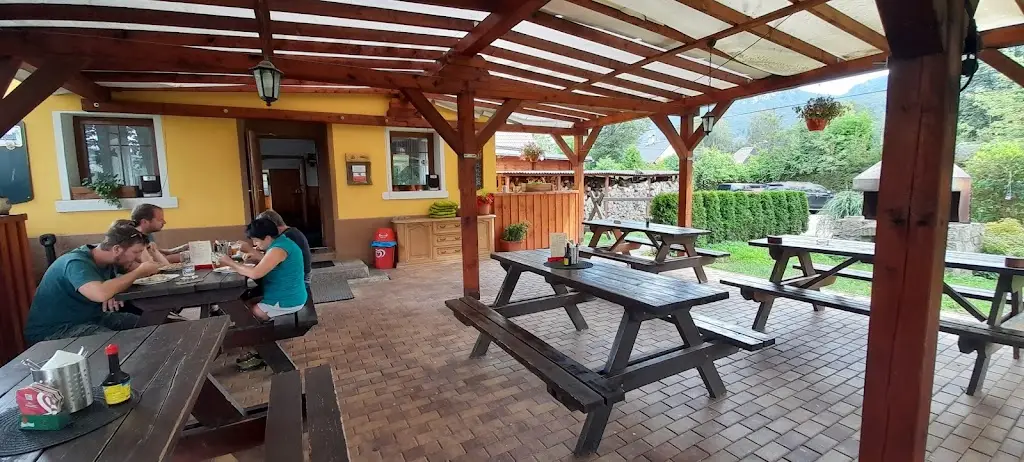 Restaurace Dělnický dům_Hejnice_slider_image_1