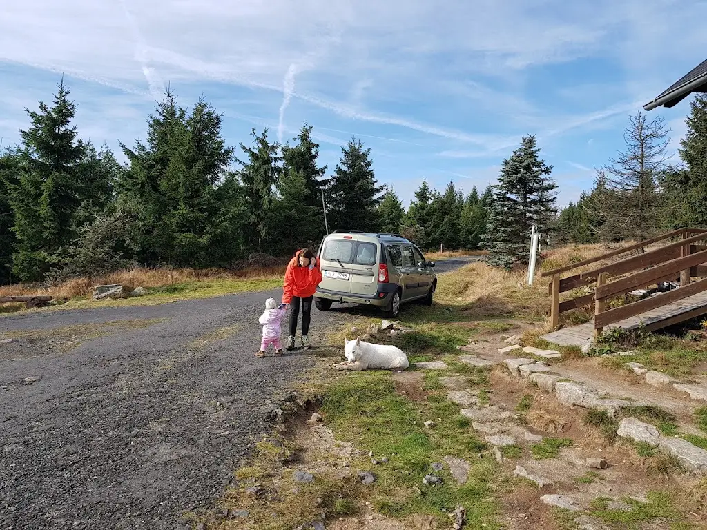 Kris Kus_Horská stanice Na Knejpě_Hejnice_review