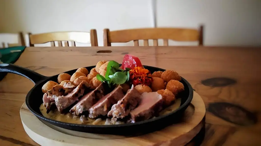 HB Burgers Zámecka rozvoz jídel_Horní Branná_slider_image_2