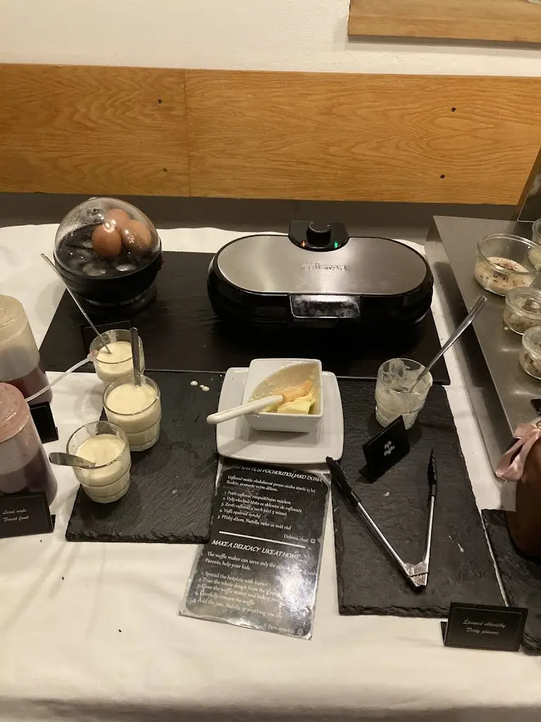 Kristina Vojtova_Pytloun Self Check-in Hotel Liberec_Hodkovice nad Mohelkou_review