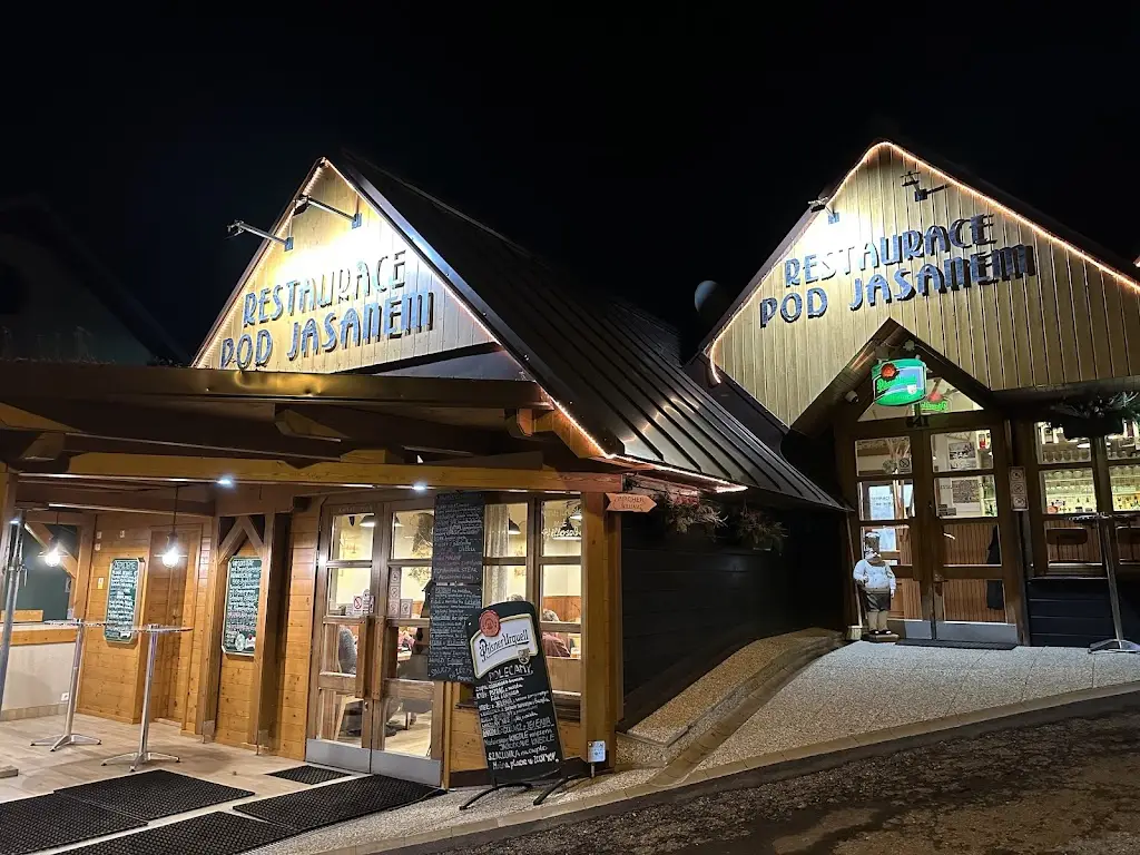 Restaurace pod Jasanem_Harrachov_slider_image_1