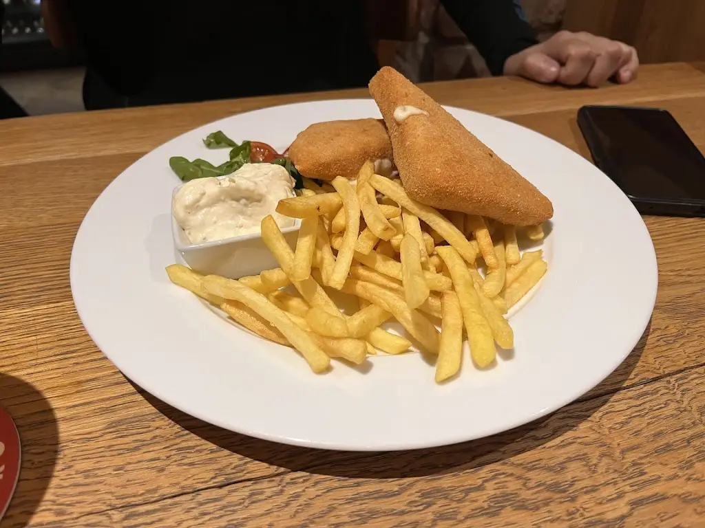 Jakub Grabka_Restaurant & Pension U Studny_Harrachov_review