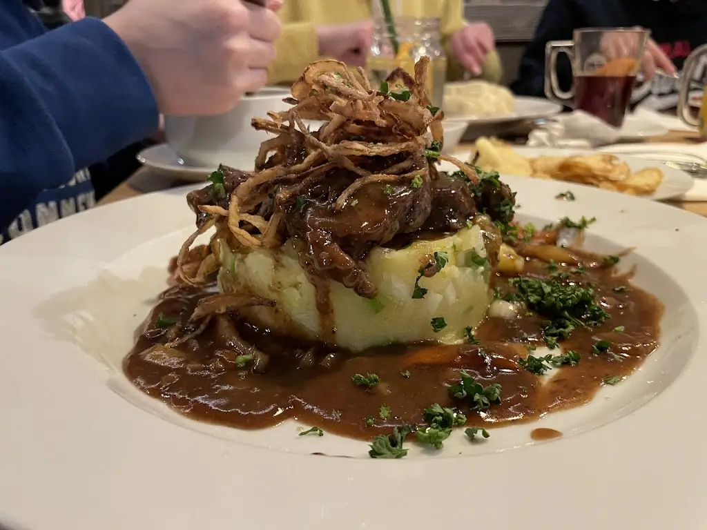 Matt Funkyseven_Restaurace Praha_Harrachov_review