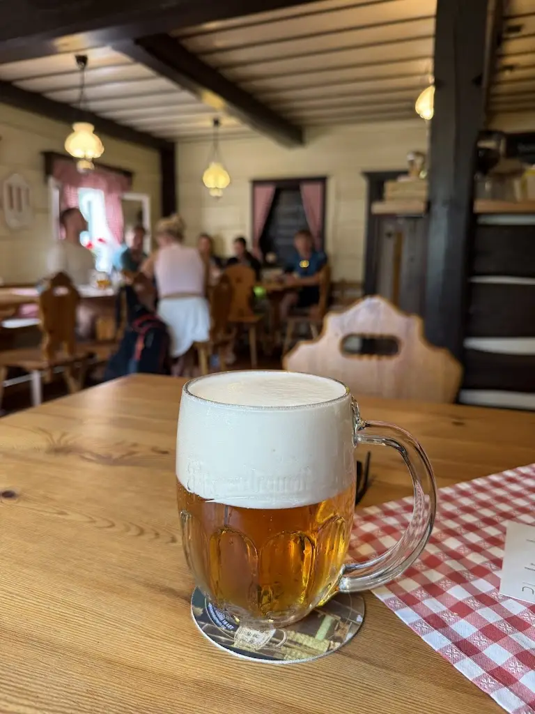 Jakub Karafiát_Penzion - restaurant U PASEKŮ_Harrachov_review