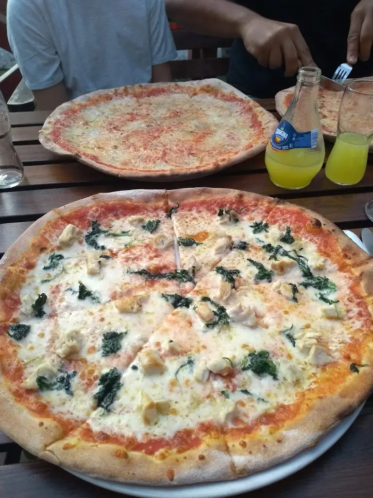 Lou_Pizzeria La Torretta_Harrachov_review
