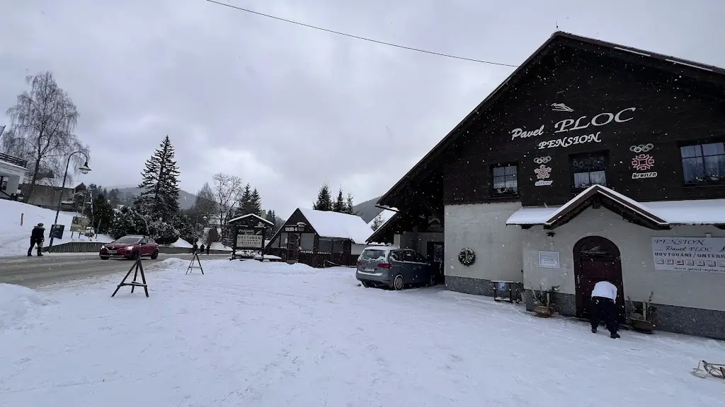 Marcin Smółkowski_Pavel Ploc Pension_Harrachov_review