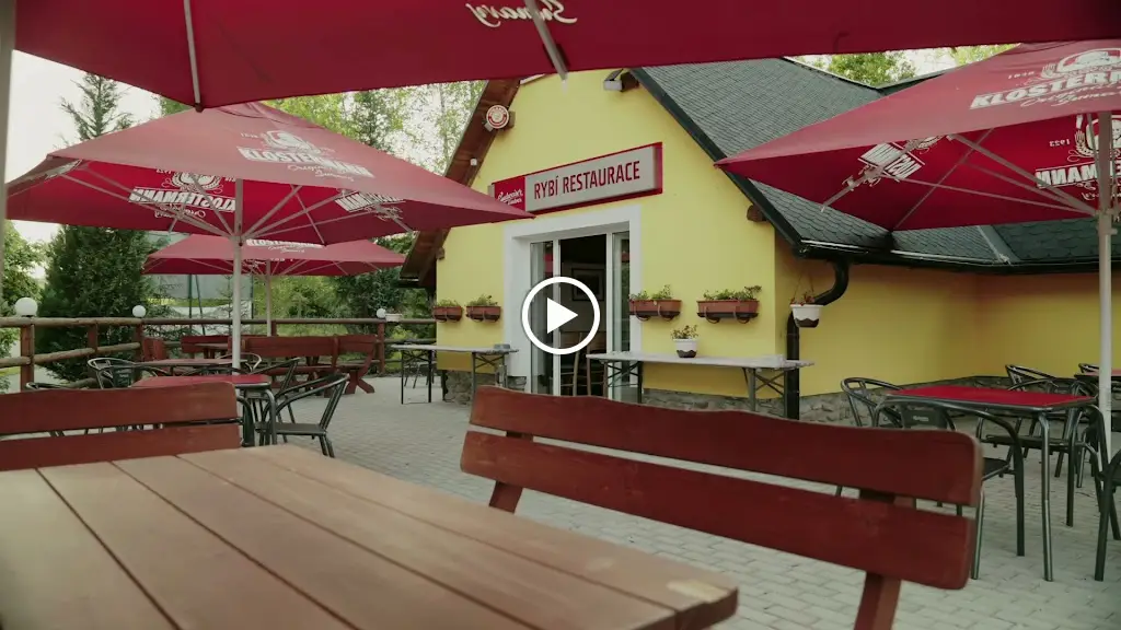 Rybí restaurace a apartmány Hůrka_Horní Planá_slider_image_2