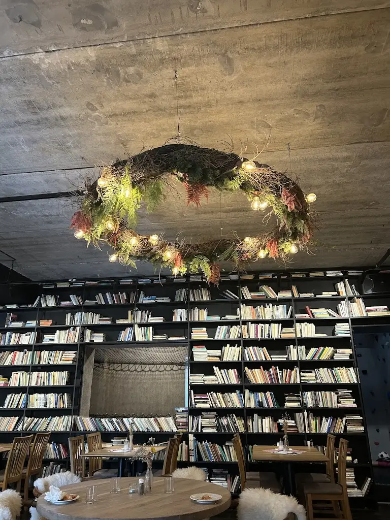 Jana Sovová_Restaurace Končina Harrachov_Harrachov_recensione